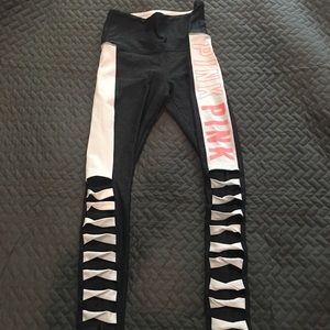 Victoria’s Secret Pink ULTIMATE leggings.